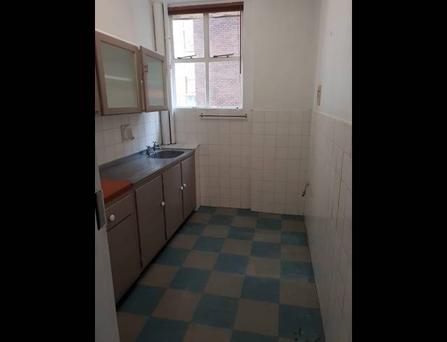 1.5 BEDROOM APARTMENT TO LET IN NORTH BEACH
